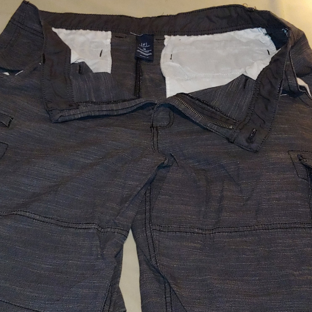 Men's casual dark gray shorts
